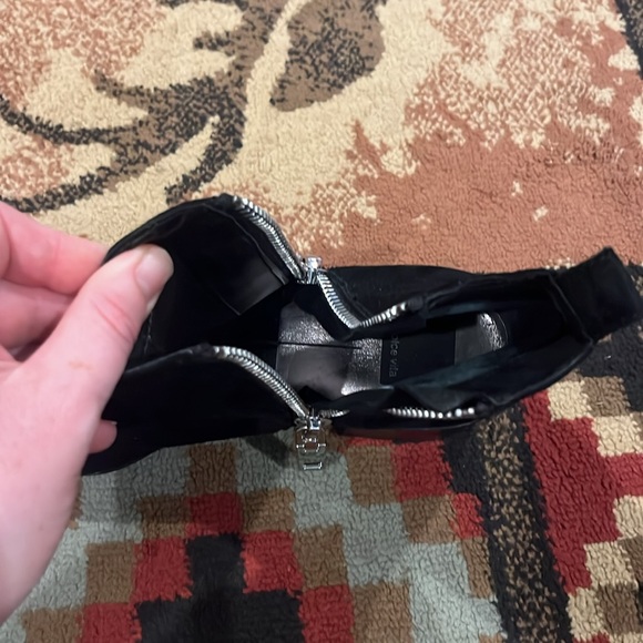 Dolce Vita double zip suede ankle booties - Picture 5 of 10